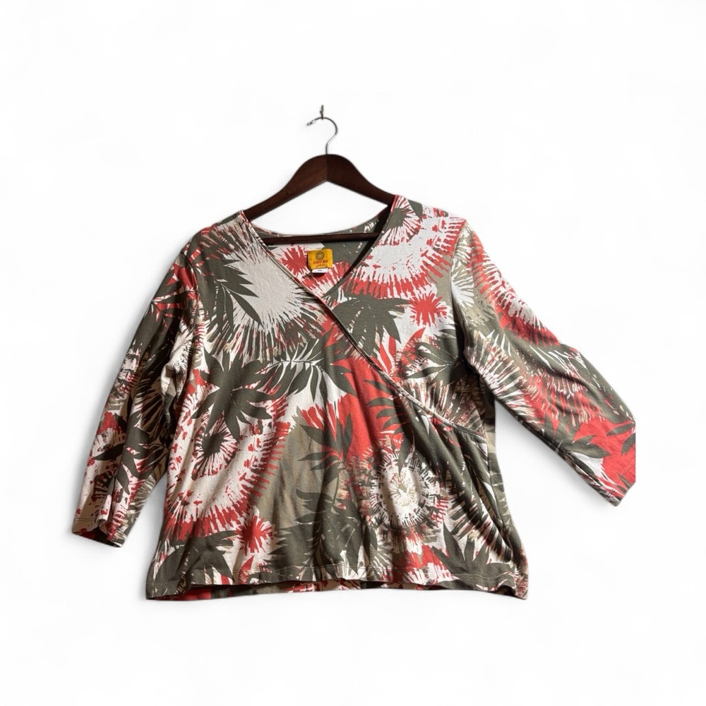 Ruby Rd. Red and Green Floral V-Neck Blouse Size PXL